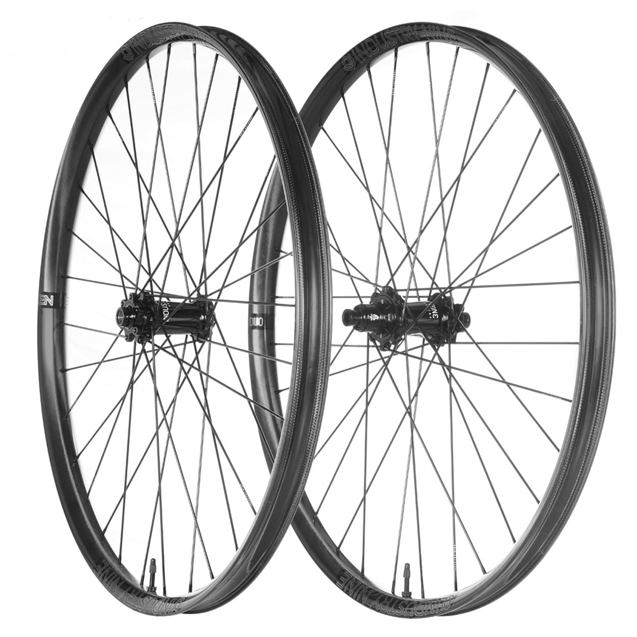 INDUSTRY NINE - HYDRA2 ENDURO CARBON