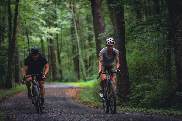 Cane Creek Invert auf Gravel