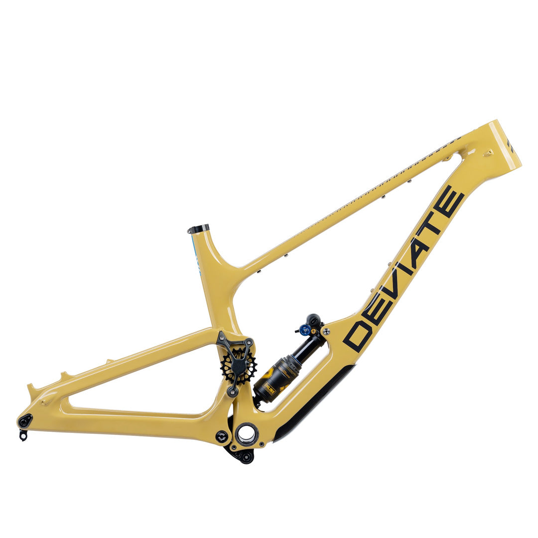 DEVIATE CYCLES - HIGHLANDER II || ISLAY SAND (FRAME)